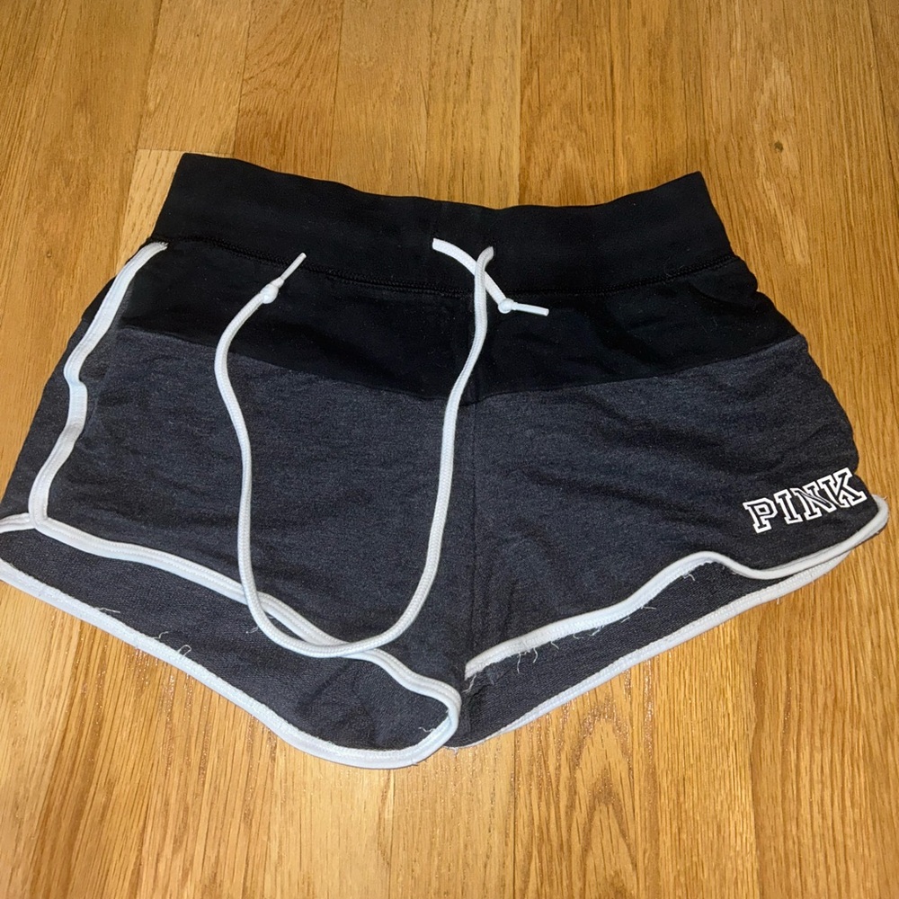 victoria’s secret pink shorts